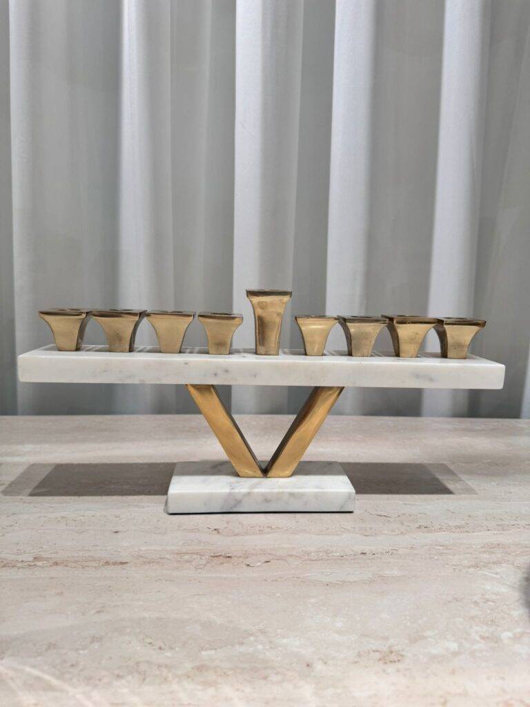 חנוכיה Marbl Brass Gold